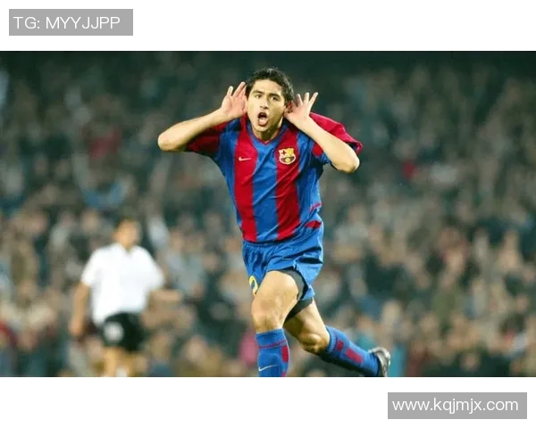 法国足球明星前腰的辉煌历程与对球队的深远影响分析